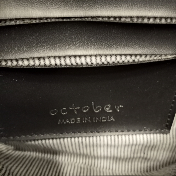 October Jaipur Clutch - Picture 2 of 10